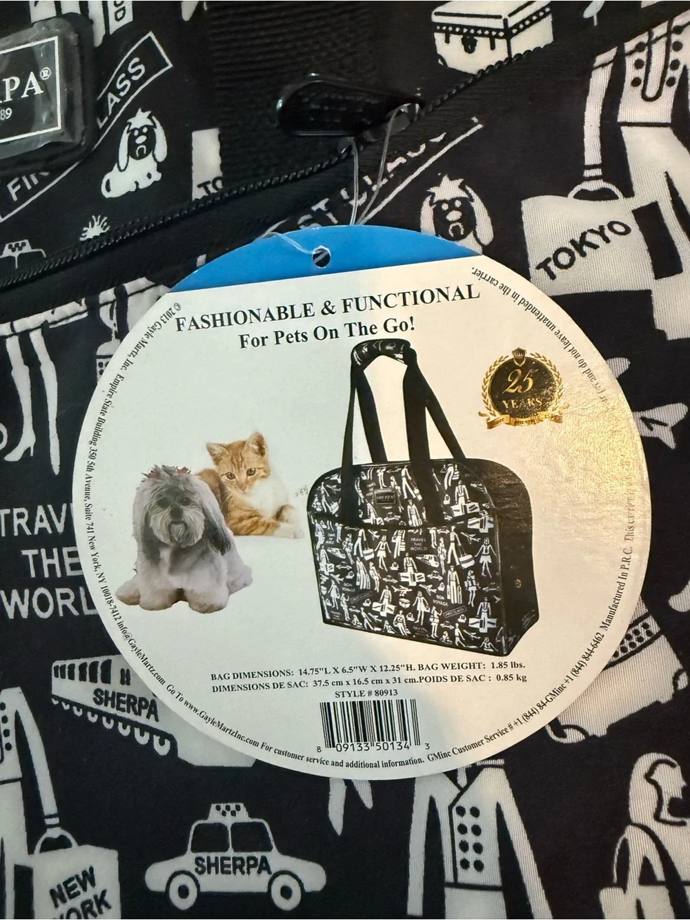New Sherpa brand carrier Travel Tote for small cats or dogs.